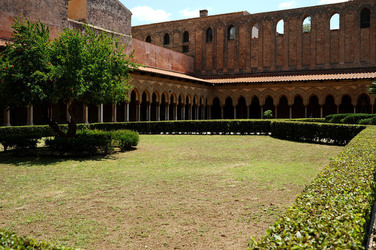 MONREALE in Sicilia con il suo Duomo e il Chiostro panoramiche e particolari. Fotografie di Giulio Azzarello &copy;2014.