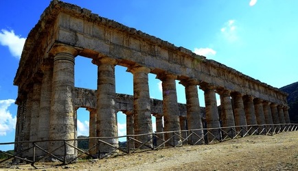 SEGESTA sito archeologico. Fotografie di Giulio Azzarello ©2018.