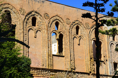 MONREALE in Sicilia. Fotografie di Giulio Azzarello &copy;2016.