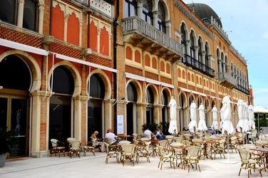 LIDO di VENEZIA. Fotografie di Giulio Azzarello ©2018.