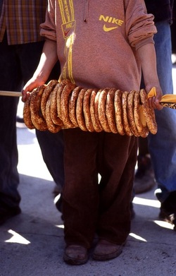 NEWROZ marzo 2001. Curdistan turco. Fotografie di Giulio Azzarello ©2001 2022. NEWROZ marzo 2001. Curdistan turco. Fotografie di Giulio Azzarello ©2001 2022.