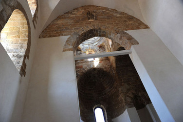 CASTELLO di Mare dolce a Palermo archeo sito arabo normanno panoramiche e particolari. Fotografie di Giulio Azzarello &copy;2014.