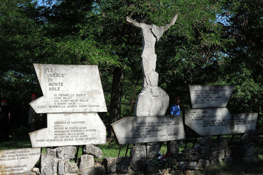 IL PARCO DELLA MEMORIA DI MONTESOLE Marzabotto . Fotografie di Giulio Azzarello &copy;2014.