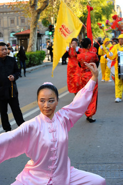 CAPODANNO CINESE panoramiche e particolari. Fotografie di Giulio Azzarello &copy;2014.