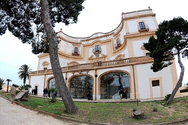 LE VILLE di Bagheria in Sicilia. Fotografie di Giulio Azzarello &copy;2014.