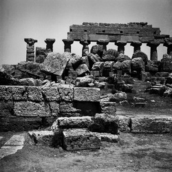 ARCHEO fotografie di Giulio Azzarello ©2021. ARCHEO fotografie di Giulio Azzarello ©2021.