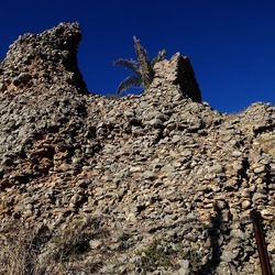 RUDERE DI PIETRA. Fotografie di Giulio Azzarello &copy;2022.