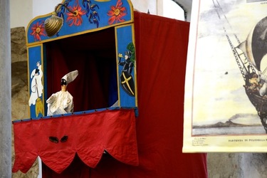 BRUNO LEONE Pulcinella. Fotografie di Giulio Azzarello ©2020. BRUNO LEONE Pulcinella. Fotografie di Giulio Azzarello ©2020.