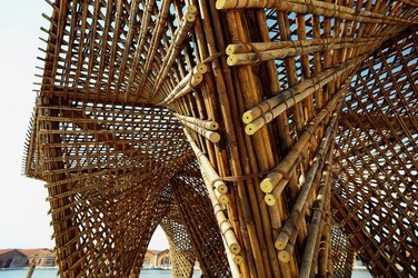 STRUTTURA di LEGNO BIENNALE di ARCHITETTURA di VENEZIA. Foto di G.Azzarello ©2018. STRUTTURA di LEGNO BIENNALE di ARCHITETTURA di VENEZIA. Foto di G.Azzarello ©2018.