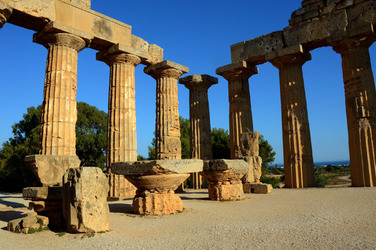 SELINUNTE il sito e parco archeologico. Fotografie di Giulio Azzarello &copy;2014.