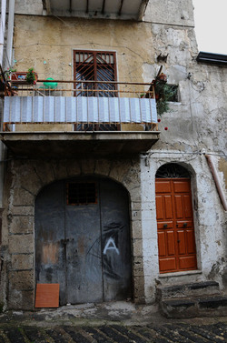 FAVARA in provincia di Agrigento. Fotografie di Giulio Azzarello 2014.