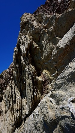 TERRASINI. Fotografie di Giulio Azzarello &copy;2022.