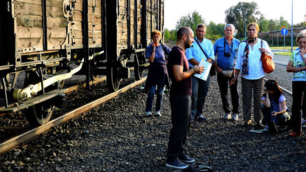 AUSCHHWITZ BIRKENAU la commemorazione. Fotografie di Giulio Azzarello &copy;2016.