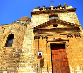 IL CASTELLO della ZISA di PALERMO. Fotografie di Giulio Azzarello ©2018. IL CASTELLO della ZISA di PALERMO. Fotografie di Giulio Azzarello ©2018.