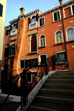 VENEZIA fotografie di Giulio Azzarello ©2020. VENEZIA fotografie di Giulio Azzarello ©2020.