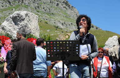 PORTELLA della Ginestra in Sicilia. Fotografie di Giulio Azzarello &copy;2014.