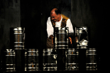 MARCO RENZI e il suo teatro. Fotografie di Giulio Azzarello ©2014.