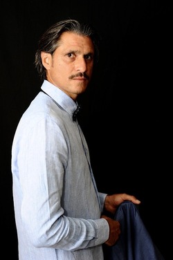 ROBERTO BONURA attore italiano siciliano. Fotografie di Giulio Azzarello ©2018. ROBERTO BONURA attore italiano siciliano. Fotografie di Giulio Azzarello ©2018.