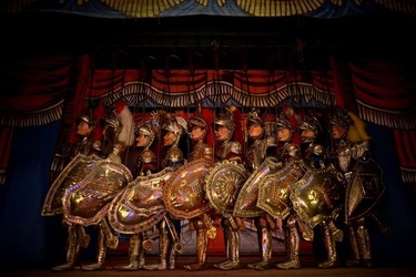 OPERA dei PUPI di Mimmo e Giacomo Cuticchio. Fotografie di Giulio Azzarello ©2020. OPERA dei PUPI di Mimmo e Giacomo Cuticchio. Fotografie di Giulio Azzarello ©2020.