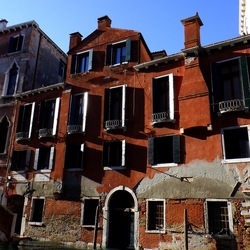 VENEZIA fotografie di Giulio Azzarello &copy;2022.