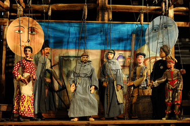 TRADIZIONI IN VIAGGIO mostra di pupi di Mimmo Cuticchio. Fotografie di Giulio Azzarello &copy;2014.