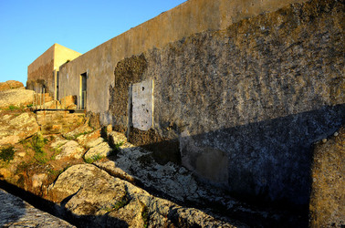 ISOLA DI USTICA il paese. Fotografie di Giulio Azzarello ©2016. ISOLA DI USTICA il paese. Fotografie di Giulio Azzarello ©2016.
