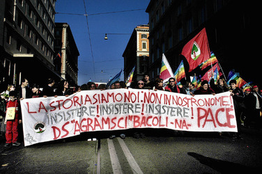 MANIFESTAZIONE per la PACE. Fotografie di Giulio Azzarello ©2014. MANIFESTAZIONE per la PACE. Fotografie di Giulio Azzarello ©2014.