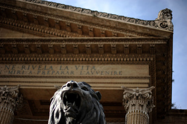 TEATRO Massimo di Palermo visioni panoramiche e particolari. Fotografie di Giulio Azzarello ©2014. TEATRO Massimo di Palermo visioni panoramiche e particolari. Fotografie di Giulio Azzarello ©2014.