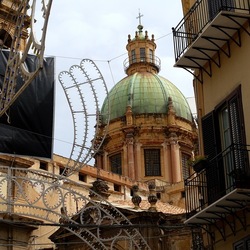 PALERMO. Fotografie di Giulio Azzarello &copy;2022.