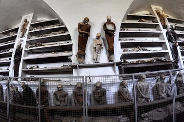 LE CATACOMBE dei cappuccini a Palermo in Sicilia. Fotografie di Giulio Azzarello &copy;2014.