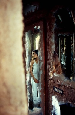 ATELIER SUL MARE fotografie di Giulio Azzarello &copy;2021.