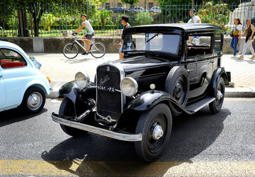 RADUNO di Auto e Moto classiche. Fotografie di Giulio Azzarello &copy;2016.