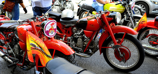 RADUNO di Auto e Moto classiche. Fotografie di Giulio Azzarello &copy;2016.