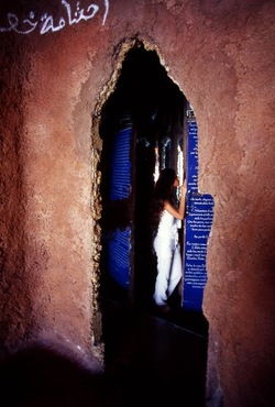 ATELIER SUL MARE fotografie di Giulio Azzarello &copy;2021.