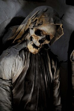 LE CATACOMBE dei cappuccini a Palermo in Sicilia. Fotografie di Giulio Azzarello &copy;2014.