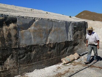IL CRETTO DI BURRI a Gibellina in Sicilia. Fotografie di Giulio Azzarello &copy;2014.