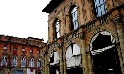 BOLOGNA centro storico. Fotografie di Giulio Azzarello ©2016. BOLOGNA centro storico. Fotografie di Giulio Azzarello ©2016.