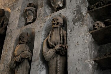 LE CATACOMBE dei cappuccini a Palermo in Sicilia. Fotografie di Giulio Azzarello &copy;2014.