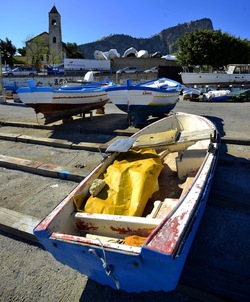 BARCHE da PESCA fotografie di Giulio Azzarello &copy;2019.