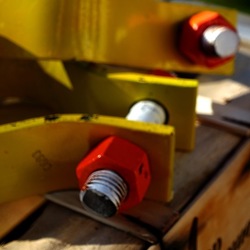 FERRI. Fotografie di Giulio Azzarello ©2025. FERRI. Fotografie di Giulio Azzarello ©2025.