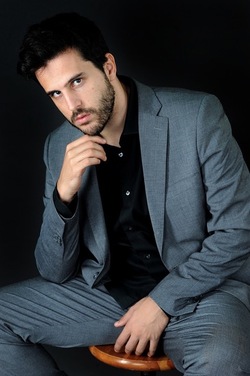 ALESSANDRO ACCARDI attore italiano. Fotografie di Giulio Azzarello &copy;2018.