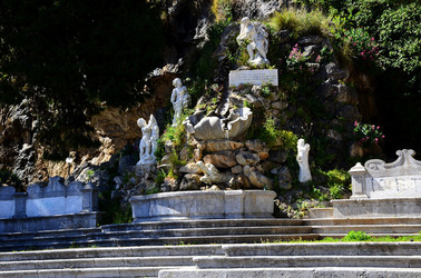MONREALE in Sicilia. Fotografie di Giulio Azzarello &copy;2016.