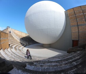 LA CHIESA MADRE a Gibellina nel Belice in Sicilia. Fotografie di Giulio Azzarello &copy;2014.