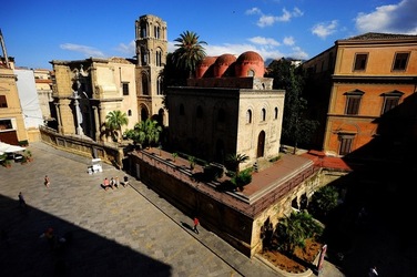 CENTRO STORICO di PALERMO. Fotografia di Giulio Azzarello &copy;2018.
