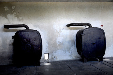 AUSCHWITZ BIRKENAU il percorso della memoria e i documenti. Fotografie di Giulio Azzarello &copy;2016.