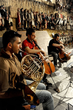 GIACOMO CUTICCHIO e il suo ensemble musicale. Fotografie di Giulio Azzarello &copy;2014.