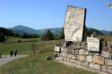 IL PARCO DELLA MEMORIA DI MONTESOLE Marzabotto . Fotografie di Giulio Azzarello &copy;2014.