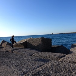COSTA SICILIANA. Fotografie di Giulio Azzarello &copy;2022.