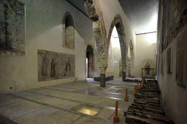 LA SALA DEGLI ARCHI allo Steri di Palermo. Fotografie di Giulio Azzarello &copy;2014.