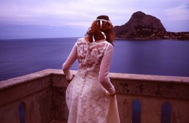 MODA SPOSA. Fotografie di Giulio Azzarello &copy;2021.